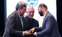 تقدیر از مدیرکل امورایثارگران وزارت جهادکشاورزی توسط شهردار تهران