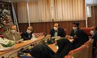 دیدار با خانواده شهدا و رسیدگی به مشکلات آنها، توفیقی است که باعث برکت به زندگی و کار ماست.