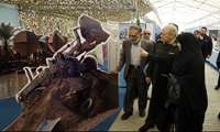 بازدید سردارسرلشکر رحیم صفوی از غرفه وزارت جهادکشاورزی در نمایشگاه همایش ملی جایگاه علم و فن آوری در دفاع مقدس