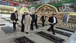 حضور رئیس جدید سازمان جهاد کشاورزی کرمانشاه در گلزار شهدا