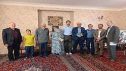 دیدار سرپرست سازمان جهاد کشاورزی قزوین با خانواده شهیدان امام جمعه شهیدی