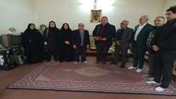 گرامیداشت دهه فجر؛ دیدار و دلجویی از خانواده شهدا و جانبازان در خوی