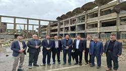 بازدید مدیرکل امور ایثارگران وزارت جهاد کشاورزی از ساختمان تخریب‌شده ستاد سازمان جهاد کشاورزی استان لرستان