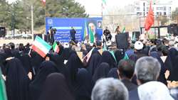 حماسه بیعت در استان؛ استاندار و رئیس سازمان جهادکشاورزی خراسان جنوبی در خط مقدم تجدید میثاق با رهبر انقلاب