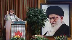 آغاز فرایند مردمی کردن خدمات‌رسانی و فعالیت‌های فرهنگی حوزه ایثار و شهادت/ مشاورین امور ایثارگران وزرا نقش مهمی در خدمت رسانی به ایثارگران ایفا می‌کنند