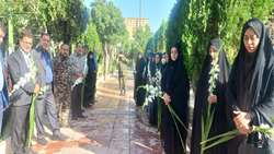مراسم میهمانی لاله ها به مناسبت گرامیداشت هفته جهاد کشاورزی درسازمان جهاد کشاورزی استان مرکزی
