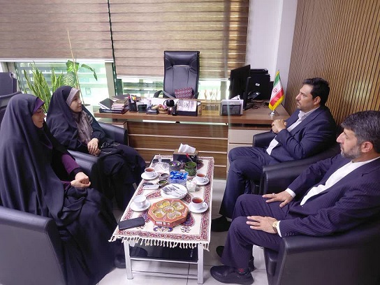 بررسی زمینه‌های توانمندسازی بانوان جامعه ایثارگری درنشست مشترک مدیرکل امور ایثارگران ومشاور وزیردر امور زنان و خانواده